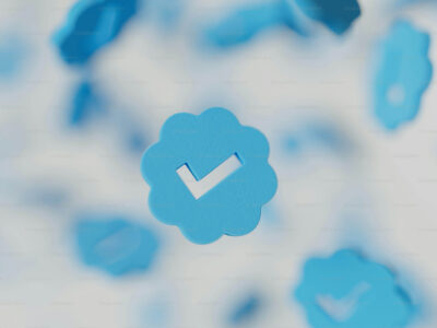 how to get a verified badge in ponswi