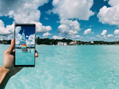 Instagrammable Photos: Phone Photography Tips for Resorts
