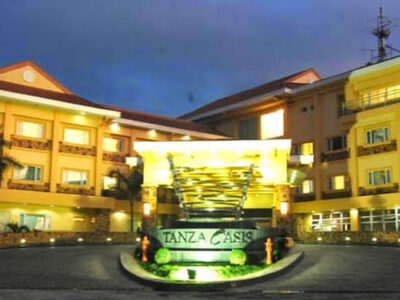 Tanza Oasis Hotel & Resort